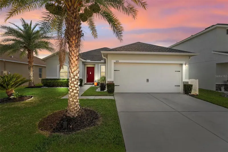 826 Sheen Cir, FL