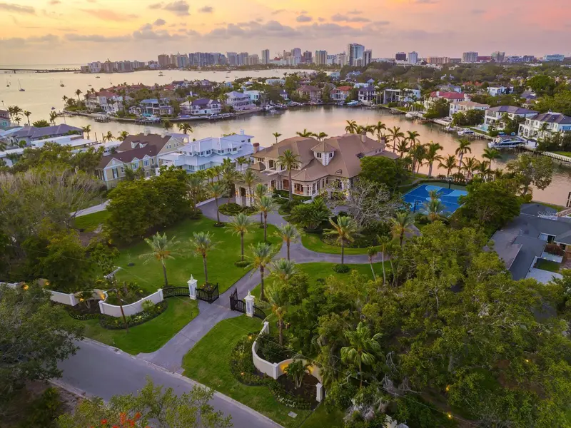 1423 & 1435 Hillview Dr, FL