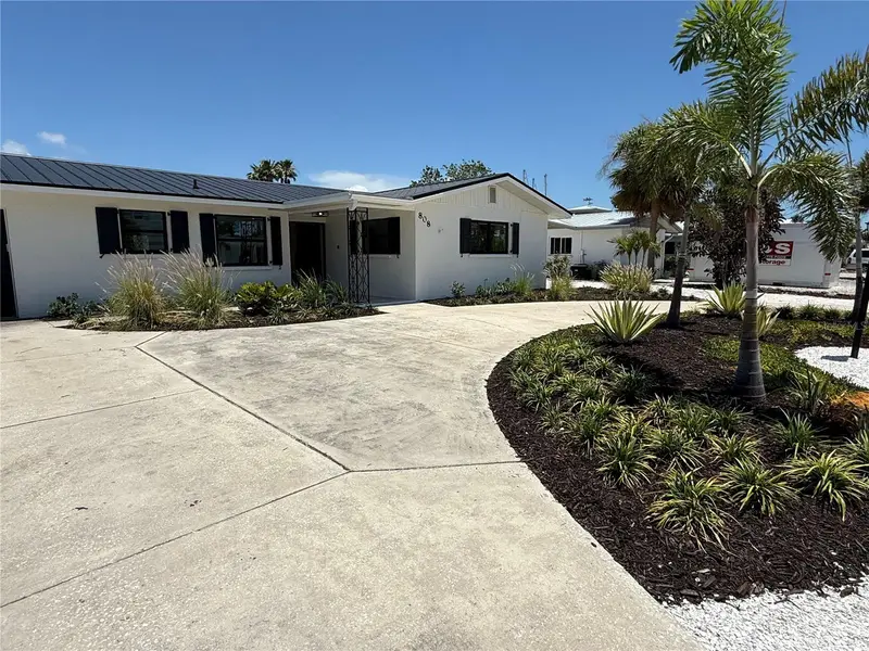 808 25th Ave W, FL
