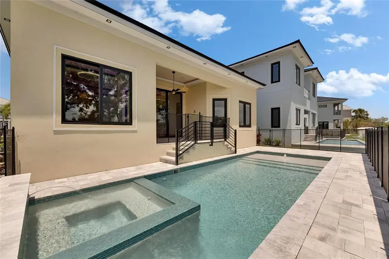 6532 Simone Shores Cir, FL
