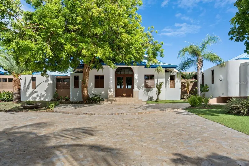37 Barrio Frailes, PR