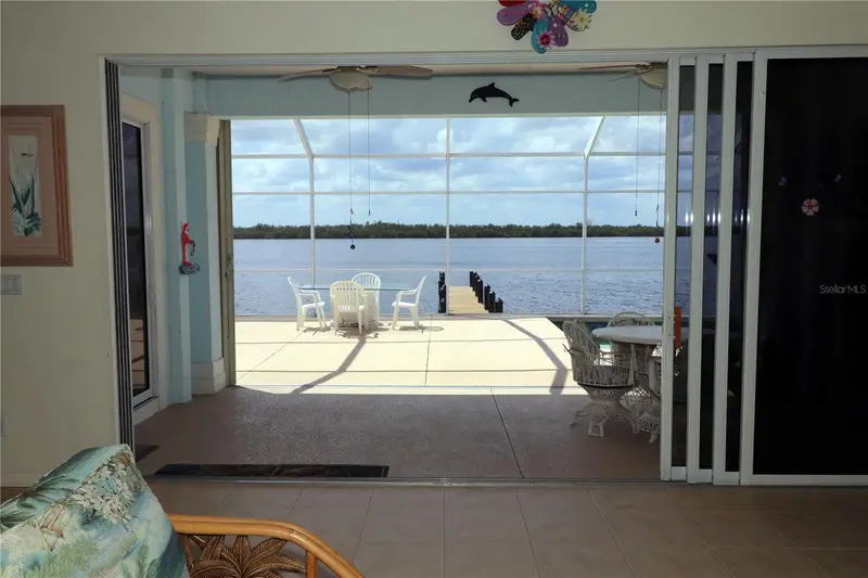 3772 Peace River Dr, FL