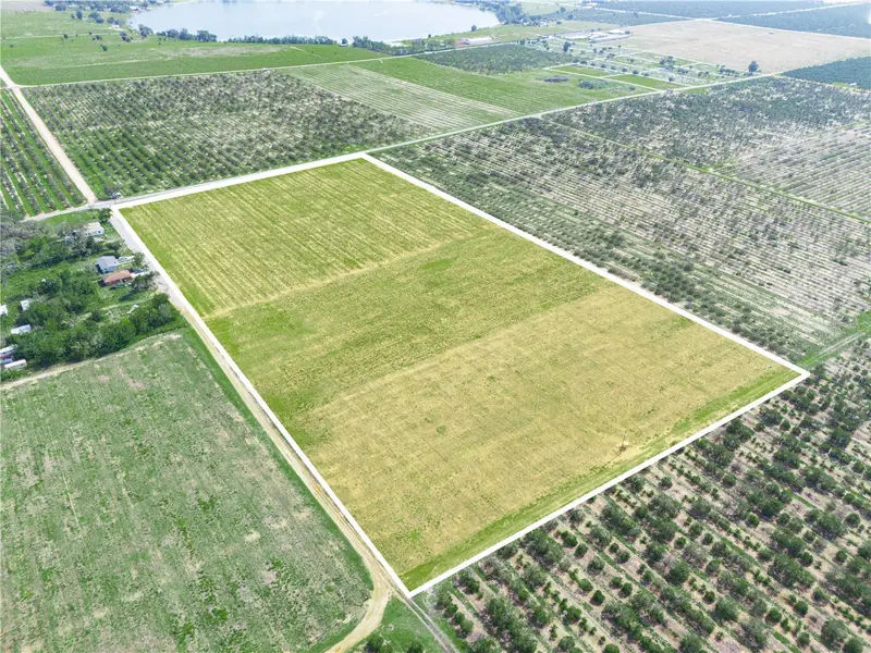 Maxcy Quarters Rd, FL