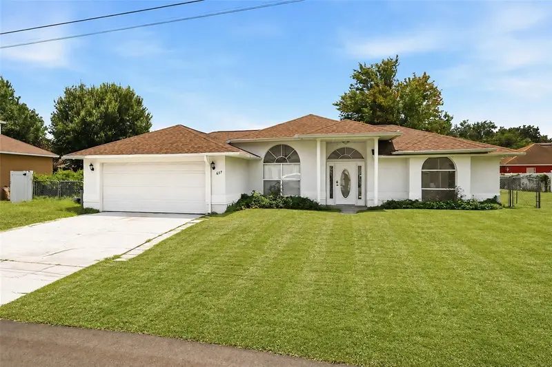 657 Mckinley Ct, FL