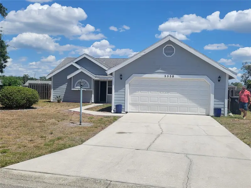 3538 65th Avenue Cir E, FL