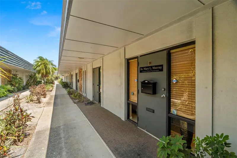 10333 Seminole Blvd #6, FL