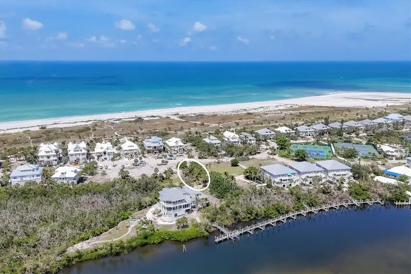 7365 Palm Island Dr, FL