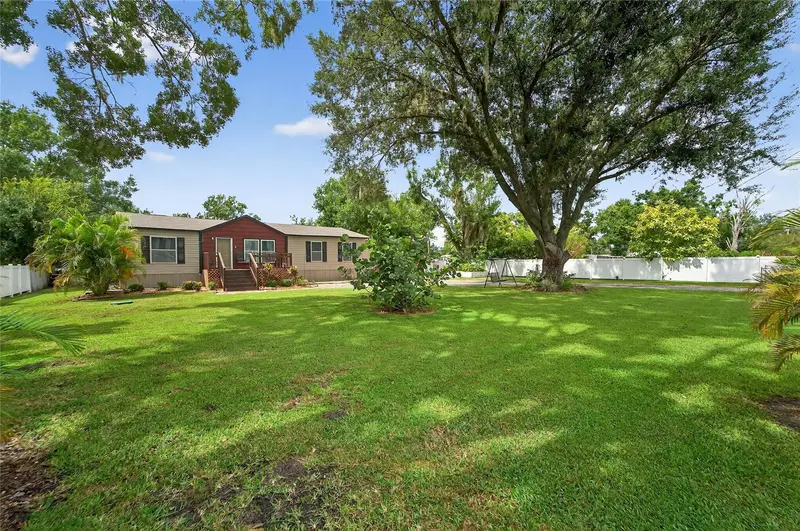 12008 Rose Ln, FL