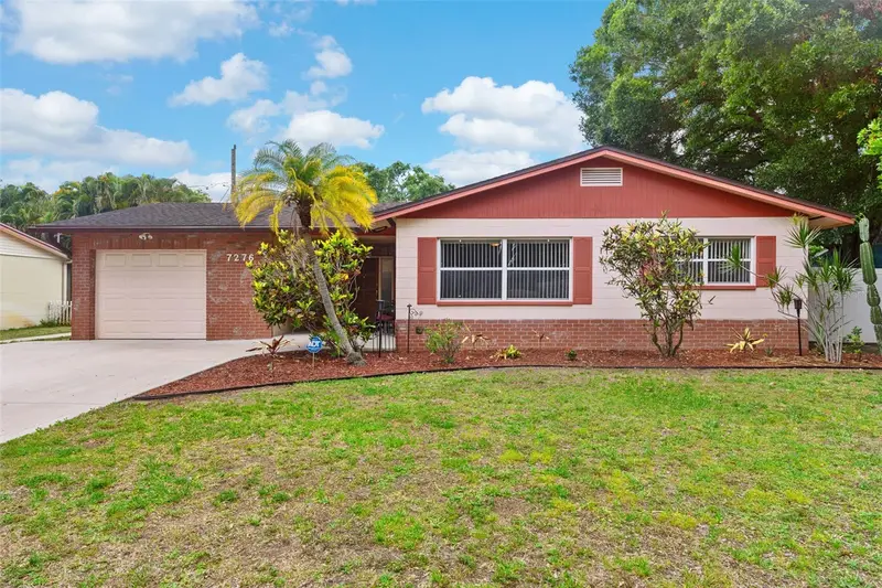 7276 21st Street N, FL