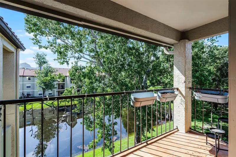 3028 Parkway Blvd #308, FL