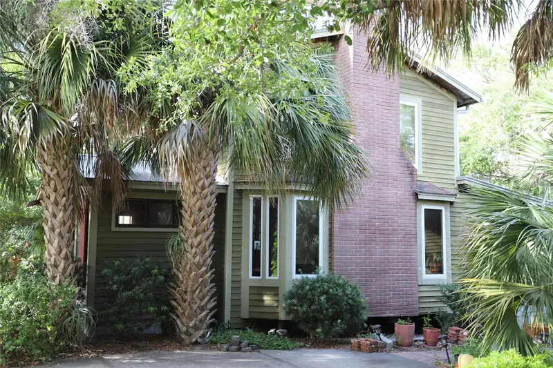 272 Orange St #A-B, FL
