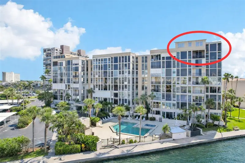 7400 Sun Island Dr S #802, FL