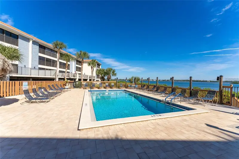 1591 Beach Rd #402, FL