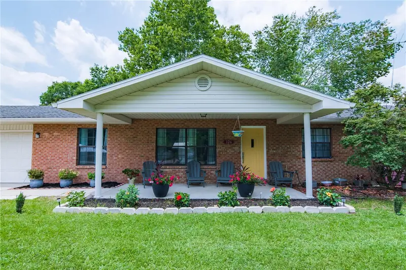 126 Sw Mockingbird Way, FL