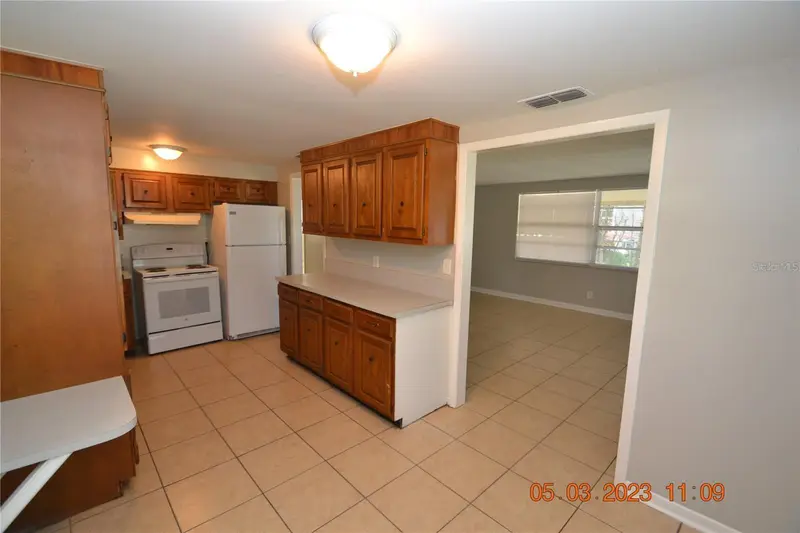 300 Midwood Dr, FL