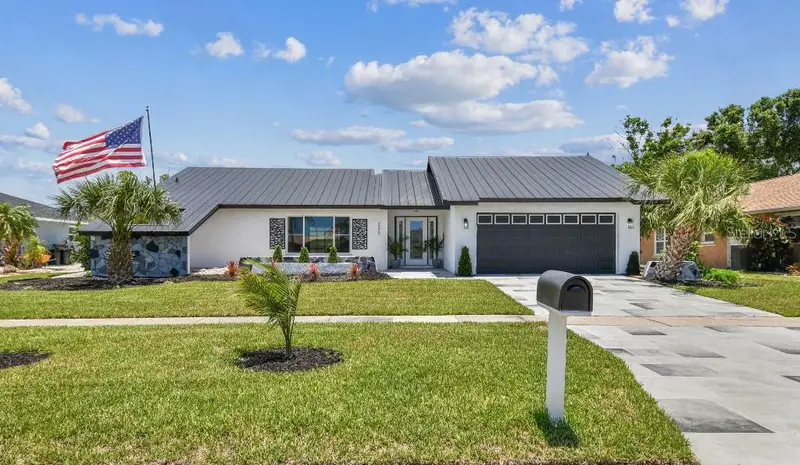 325 Gladstone Blvd, FL