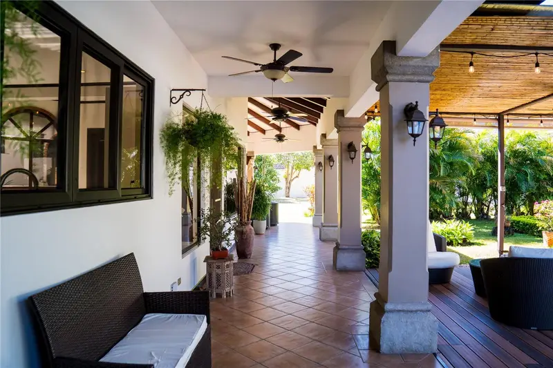 84 Urbanizacion De Rio Oro, OC