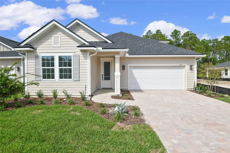 212 Thornberry Way, FL