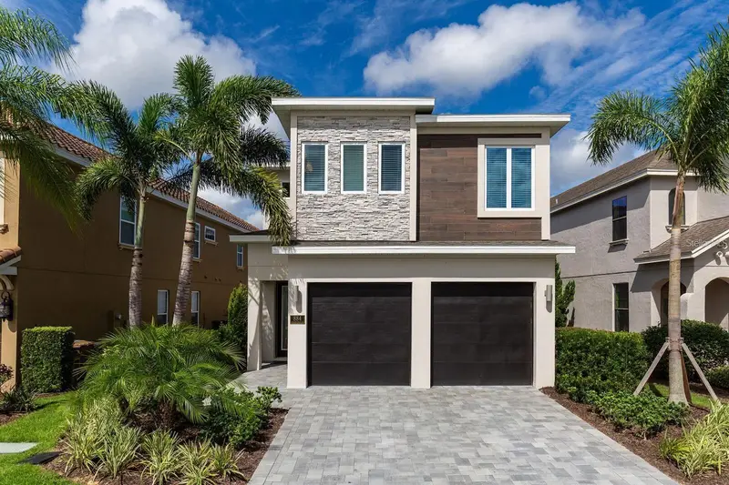 884 Golden Bear Dr, FL