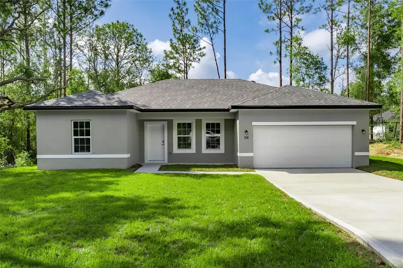 104 W Gondolier Pl, FL