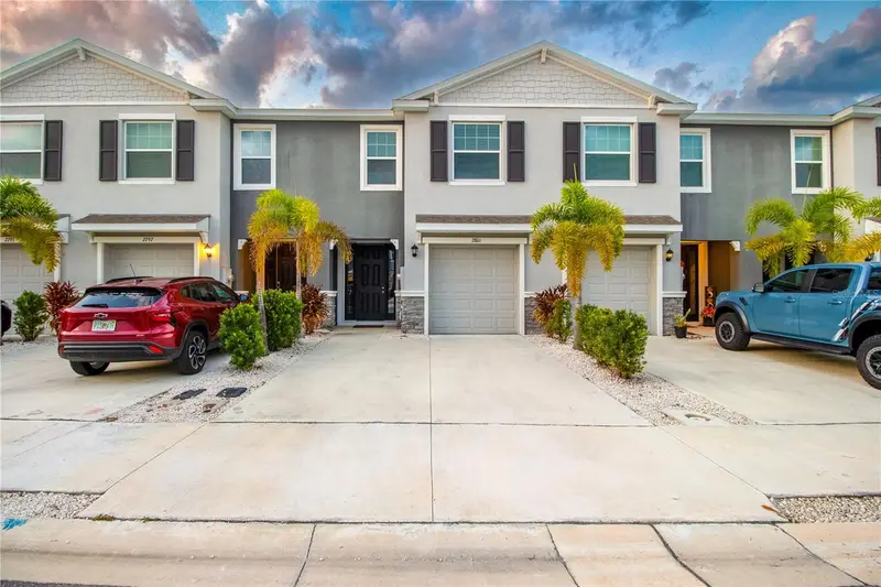 2801 Midnight Pearl Dr, FL