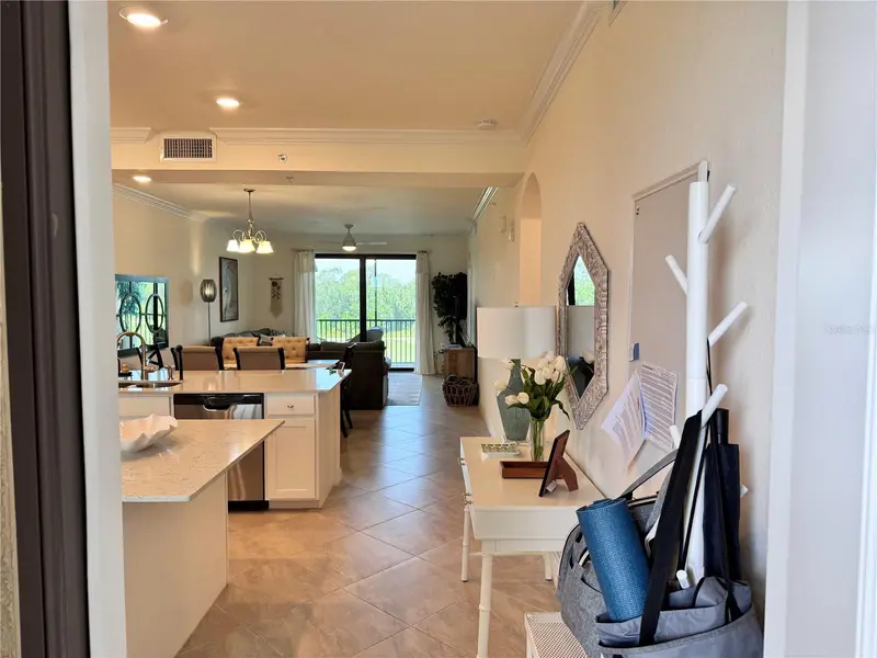 17724 Gawthrop Dr #304, FL