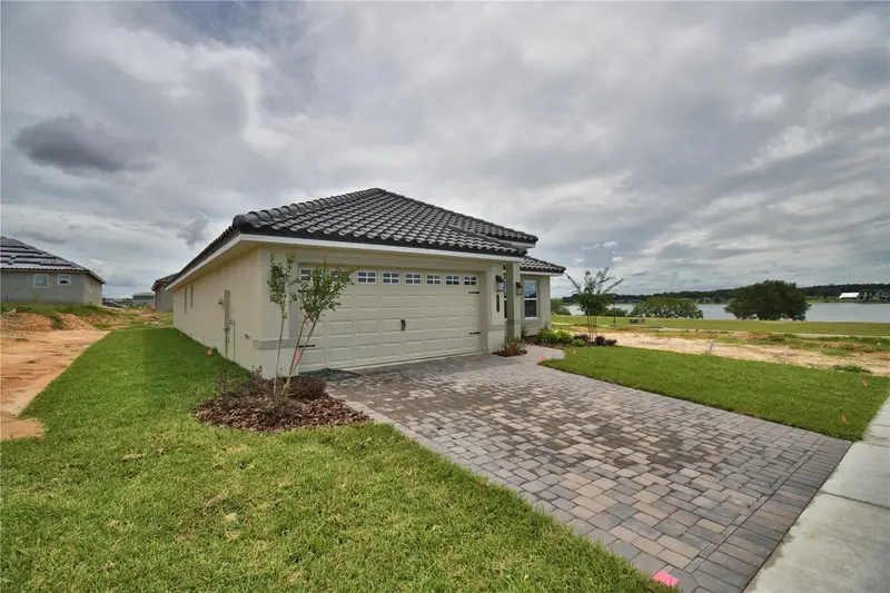 5409 Waterside Dr, FL