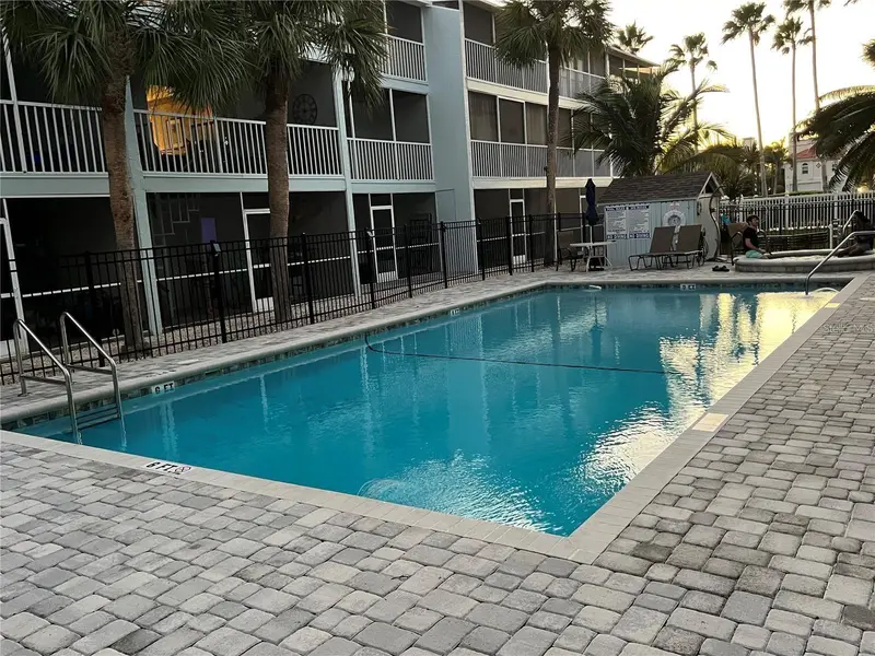 751 Pinellas Bayway S #305, FL