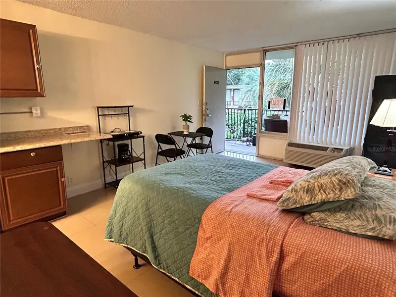 7900 S Orange Blossom Trl #2102, FL