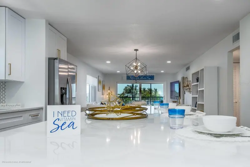 5600 Beach Way Dr #315, FL
