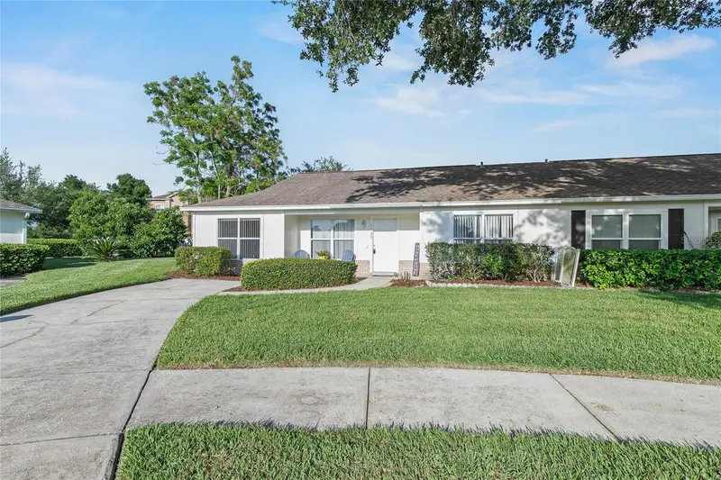 1726 Tropical Ct, FL