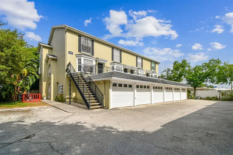 609 S Glen Ave #E, FL