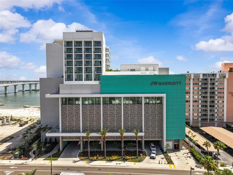 691 S Gulfview Blvd #1211, FL