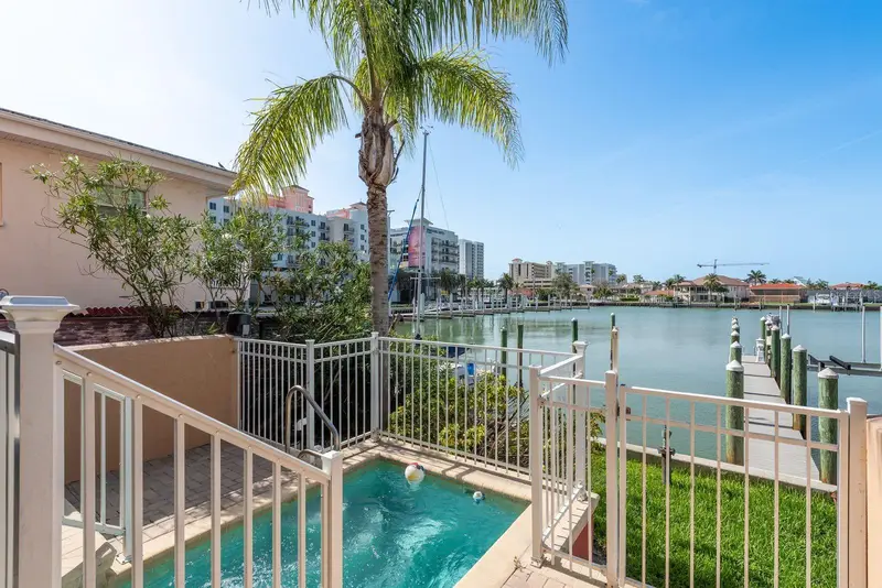 120 Brightwater Dr #1, FL