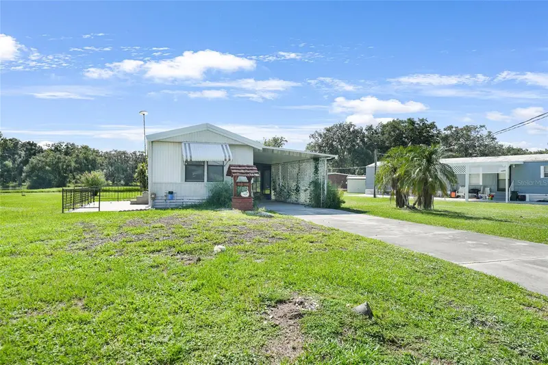 1298 Se Lake Rd, FL