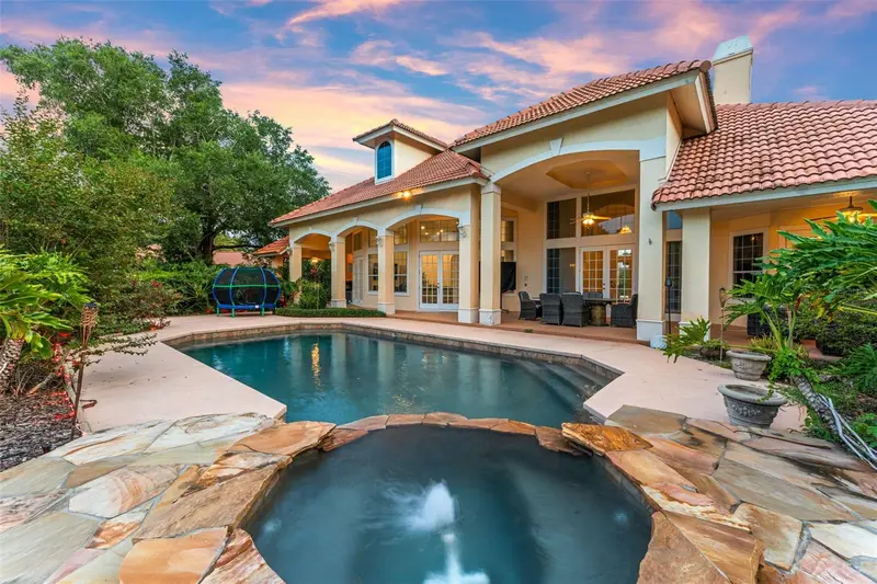 1274 Prince Ct, FL
