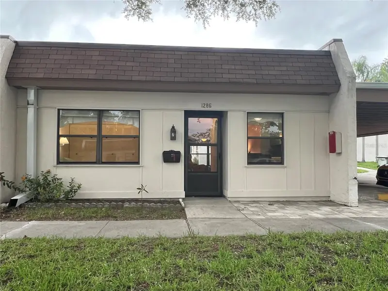 1286 Mission Hills Blvd, FL