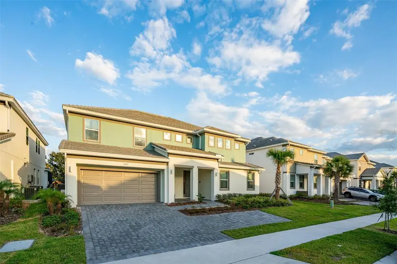 2537 Shanti Dr, FL