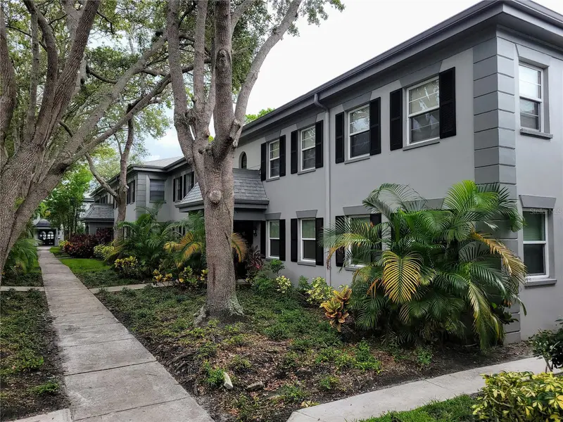 6925-A Avenue Des Palais #1a, FL