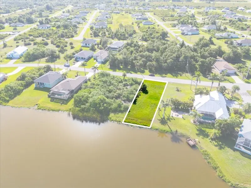212 Antilla Dr, FL