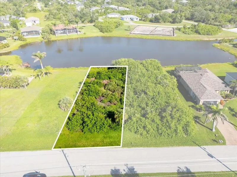 214 Antilla Dr, FL
