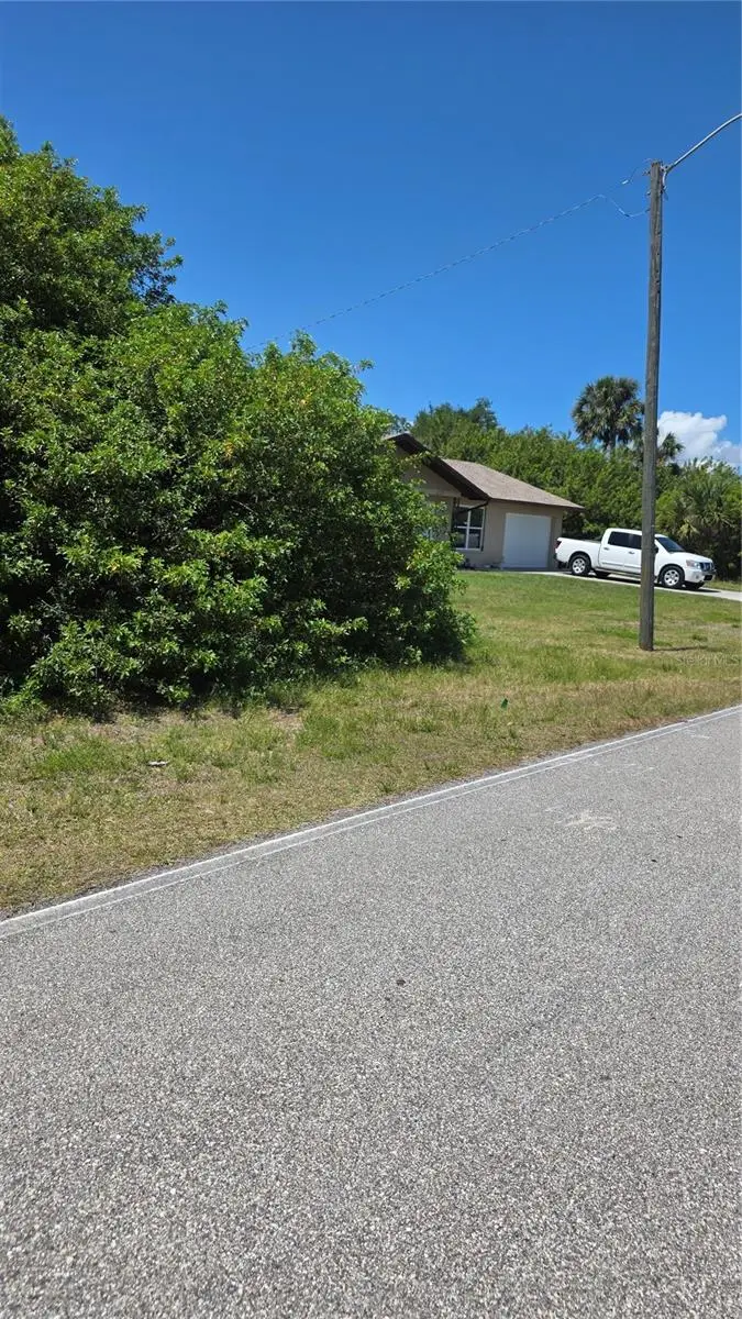 509 Orange Dr Nw, FL
