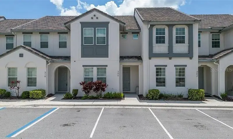 306 Captiva Dr, FL