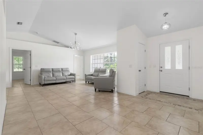 23 Pennfield Ln, FL