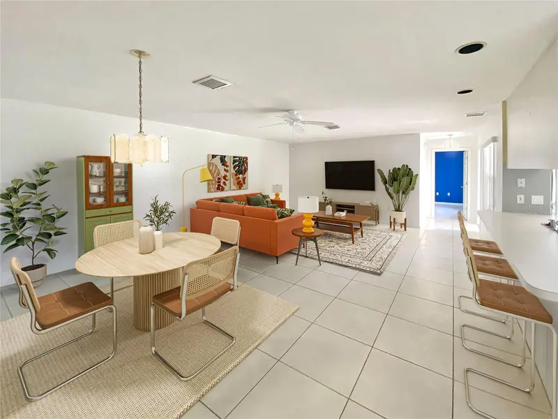 1129 Apple Ter, FL