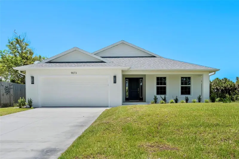 9073 Fruitland Ave, FL