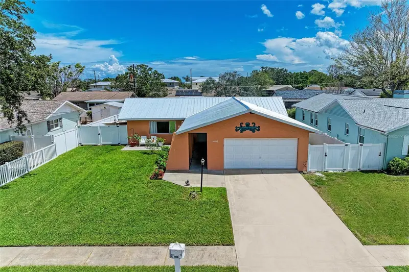 2406 15th St W, FL