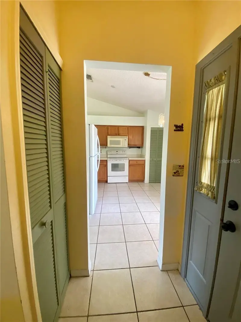 5230 Clarion Oaks Dr, FL
