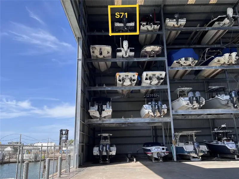 100 Circuit Rd #S71, FL