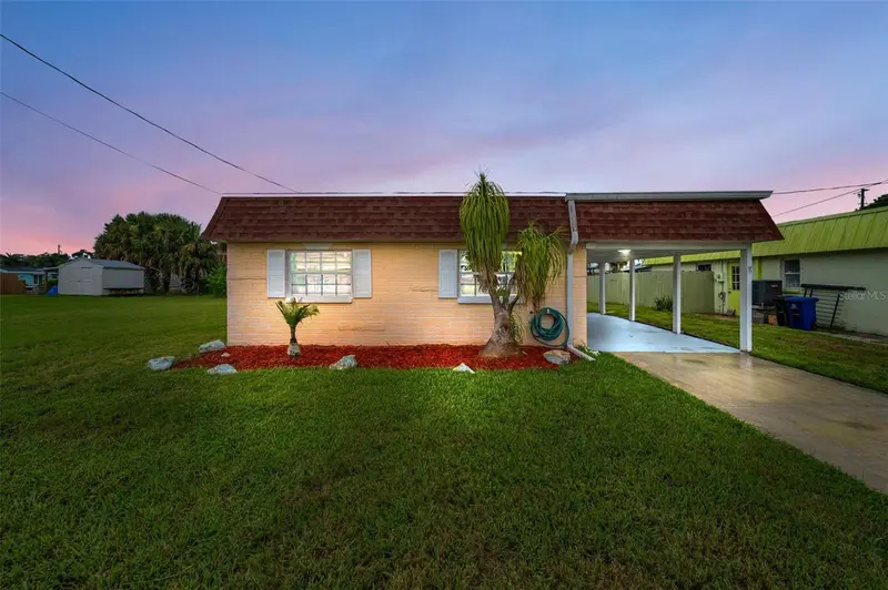 13232 Carol Dr, FL